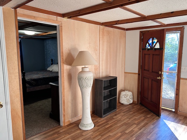 1839 Lakeview Point Rd #A - Photo 2 of 19