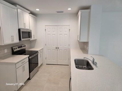 1337 Sawgrass Hammock Ln #1 - Photo 4 of 28