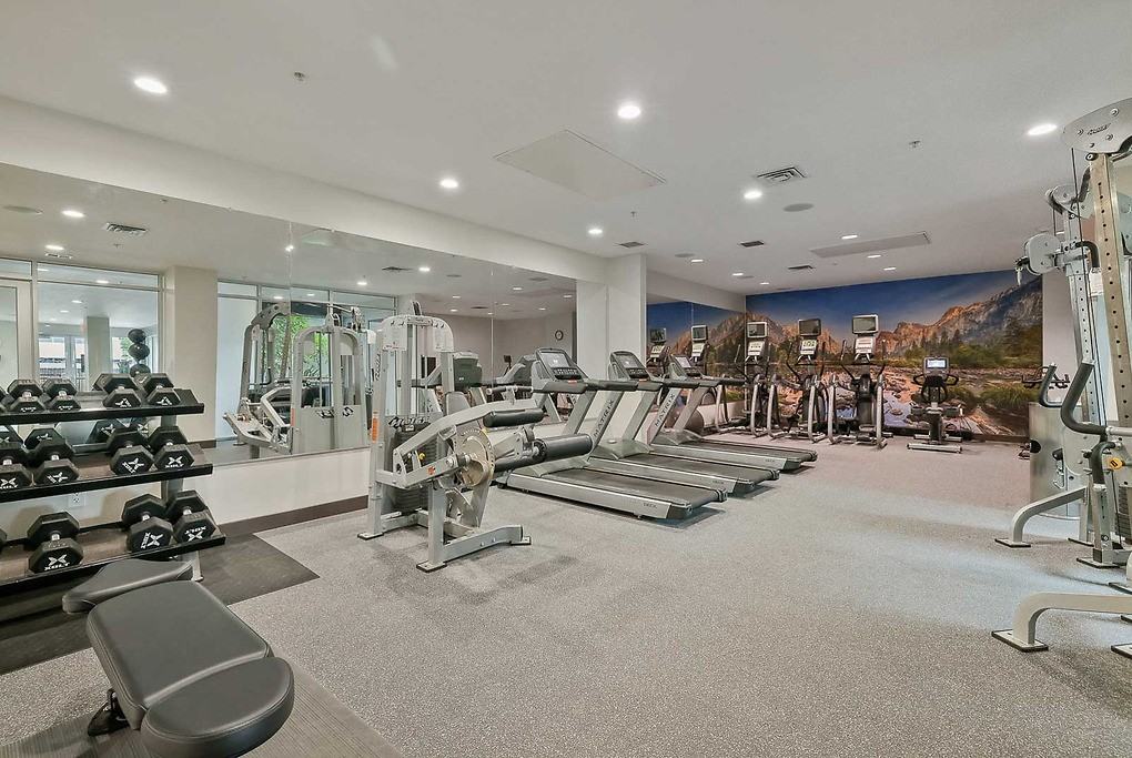 Connolly Station - Photo 5 of 40