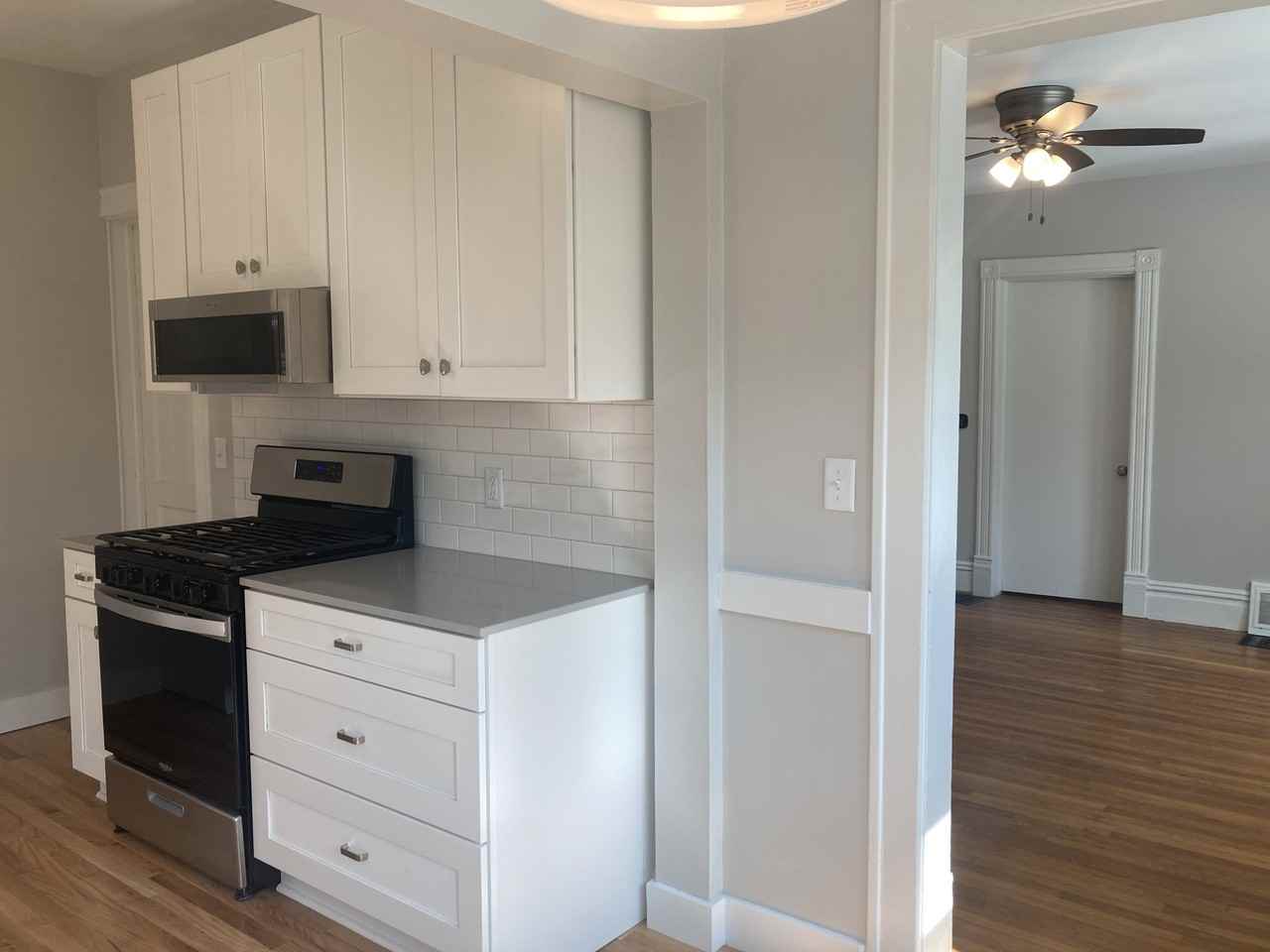 662 Kellogg St Se #662-1 - Photo 4 of 17