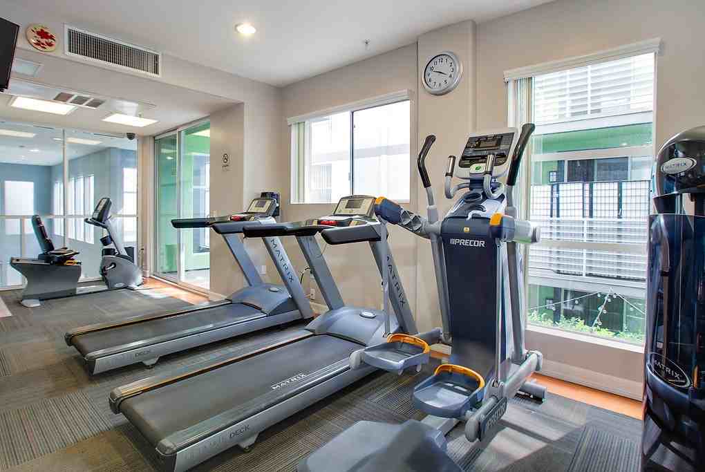 Park Catalina - Photo 6 of 31