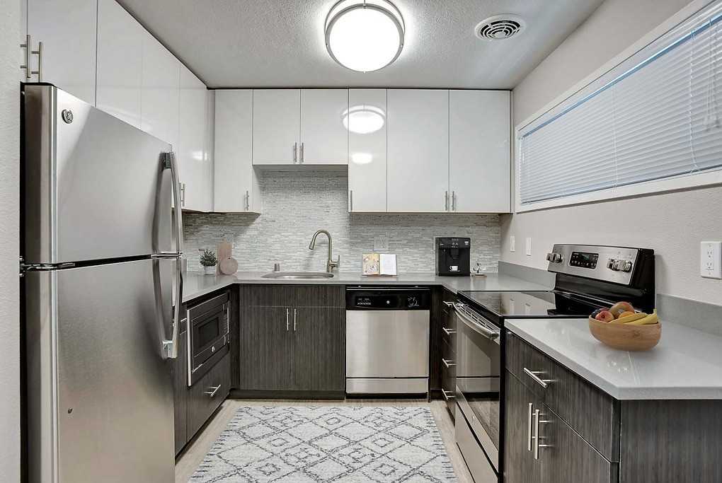 Park West - Photo 7 of 43