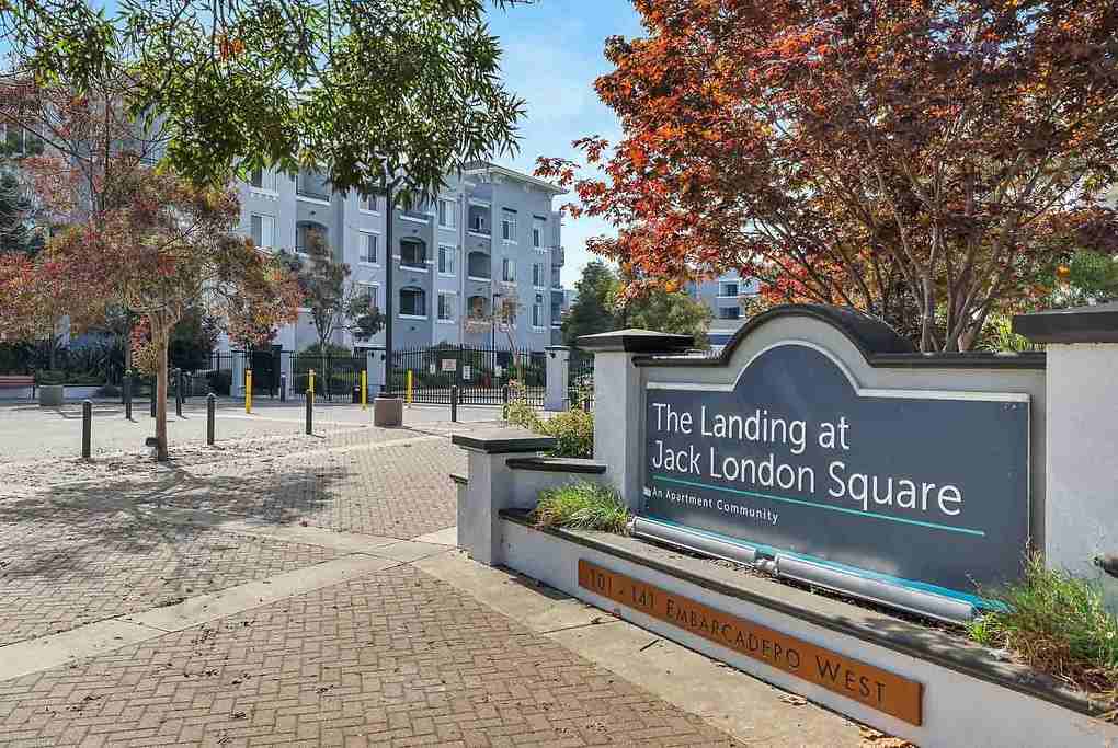 The Landing at Jack London Square - Photo 7 of 34
