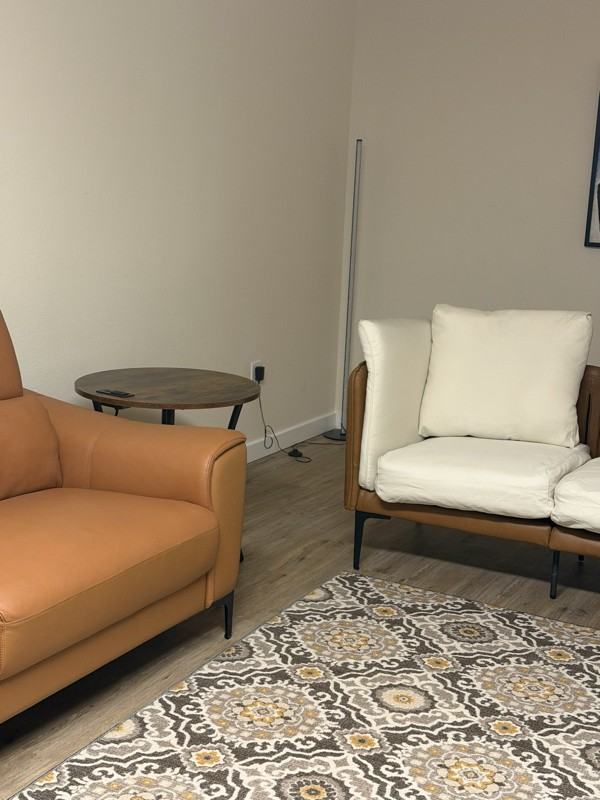 308 E Olympic Ave - Photo 4 of 6