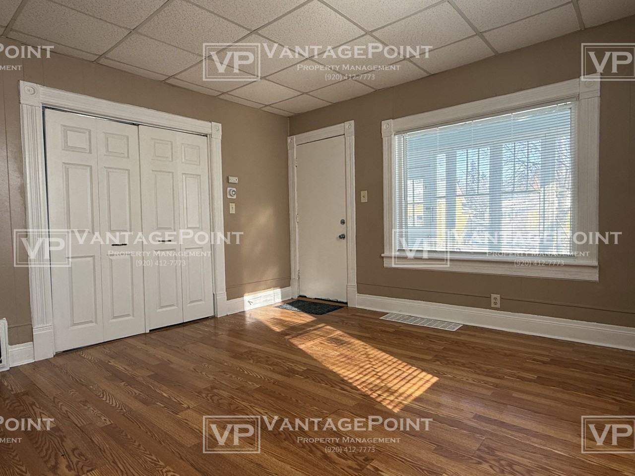 1521 N Alvin St Lowr - Photo 2 of 18