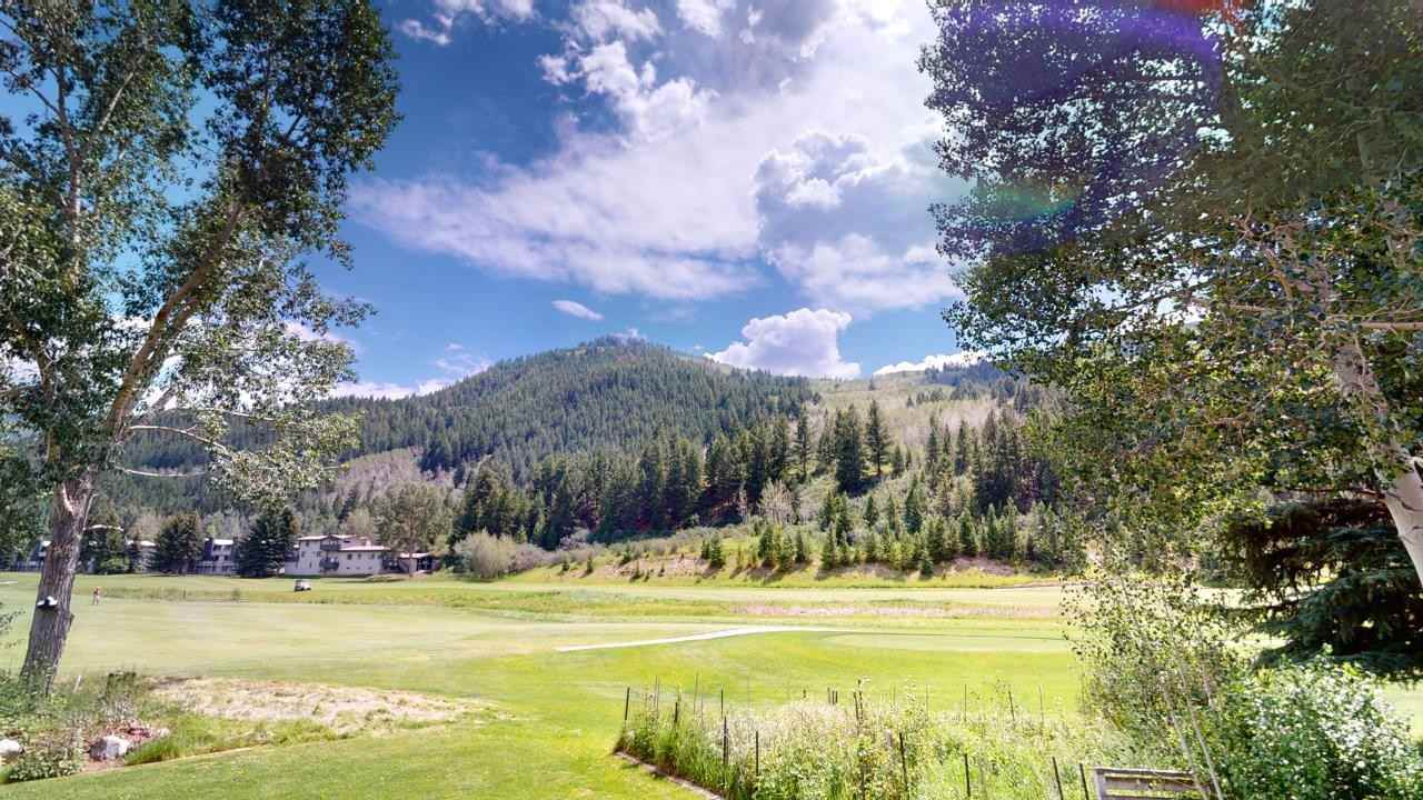 422 Deer Blvd #1 - Photo 5 of 18