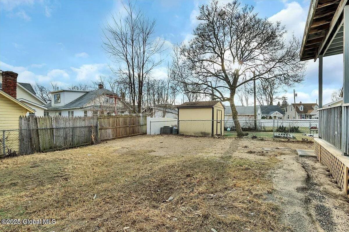 22 Maplewood Ave #2 - Photo 6 of 7