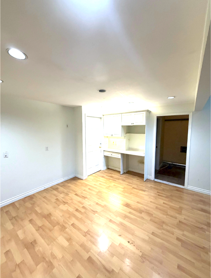 4839 Barker Cres #1 - Photo 3 of 9