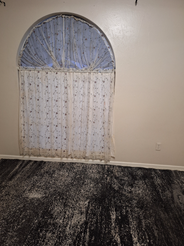 8900 N 13th St - Photo 4 of 4