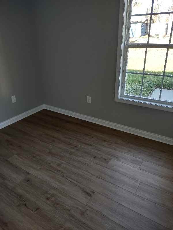 227 E Oak St - Photo 7 of 16