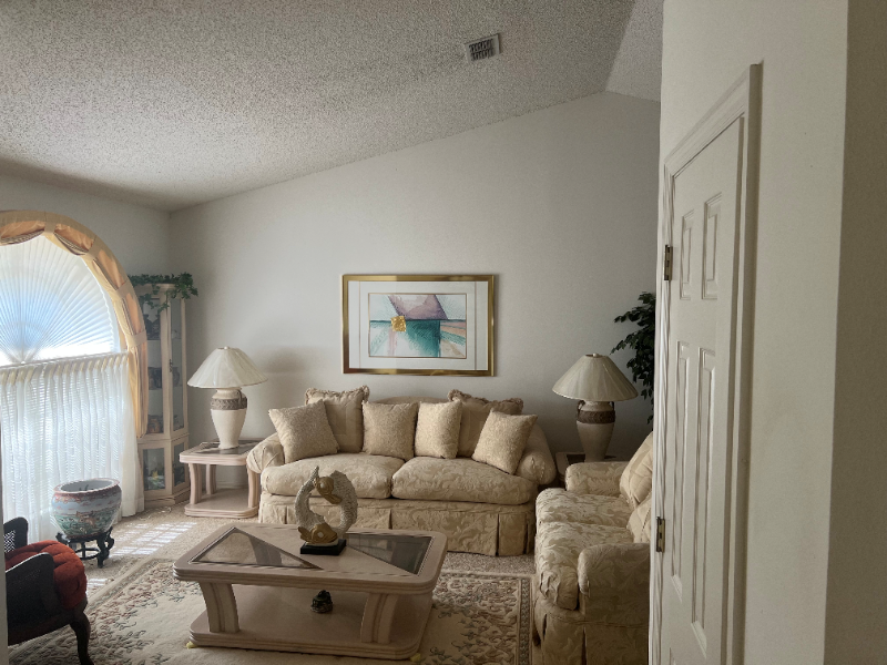 11610 Higdon Dr - Photo 3 of 7