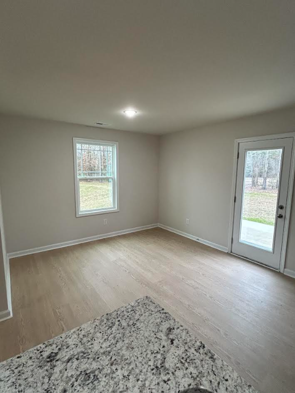 111 Red Maple Pl - Photo 7 of 17