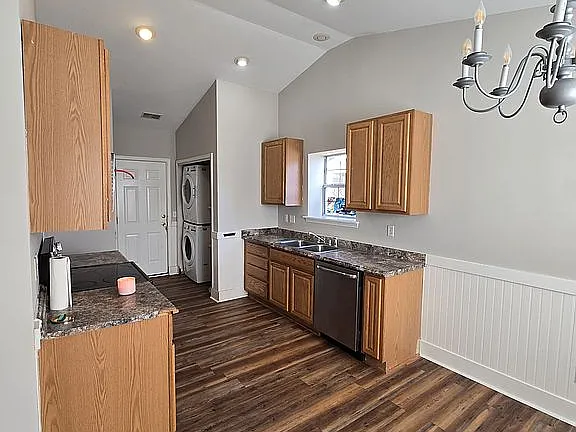 510 Cypress Cv - Photo 5 of 13