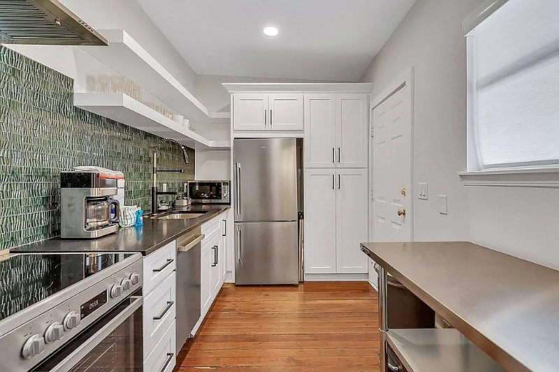 108 E Anderson St #B - Photo 4 of 15