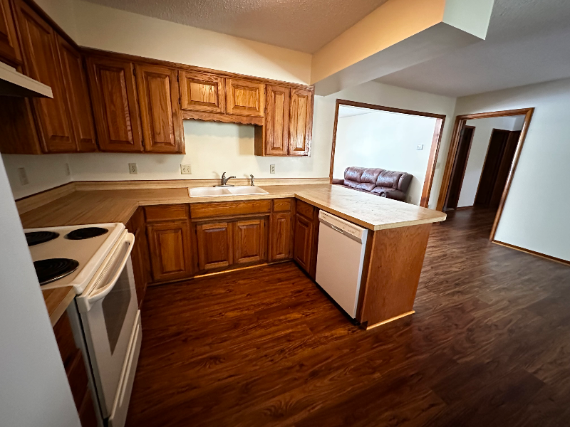 5 Pleasant Ridge Dr #A - Photo 3 of 14