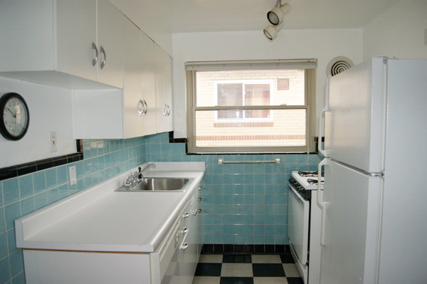 4022 Paxton Ave #C - Photo 5 of 13