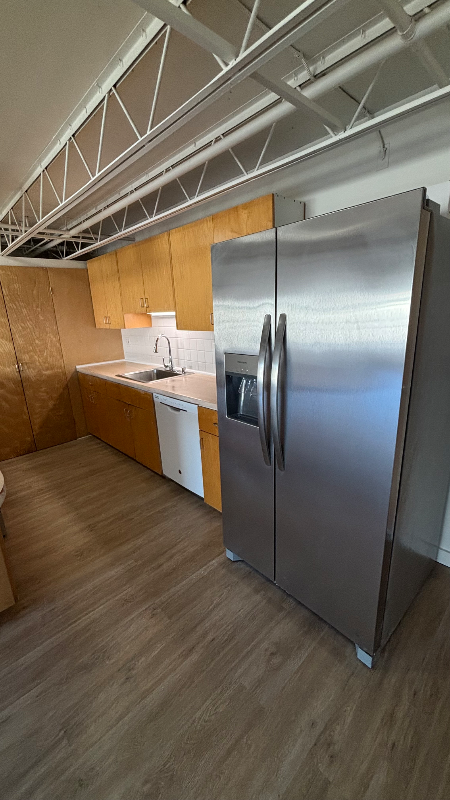 6025 Christie Ave - Photo 2 of 11