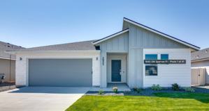 1840 Sw Sparrow Pl - Photo 1 of 1