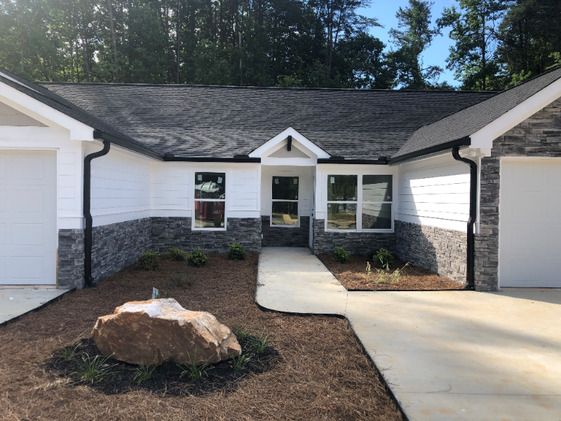 404 Brookstone Dr Unit B - Photo 3 of 4