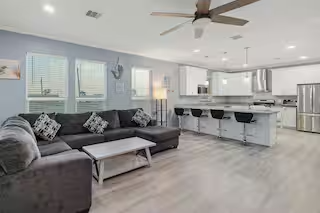 305 Jettyview Rd #A - Photo 2 of 11