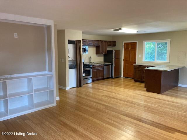 2043 The Meadow Rd - Photo 3 of 5