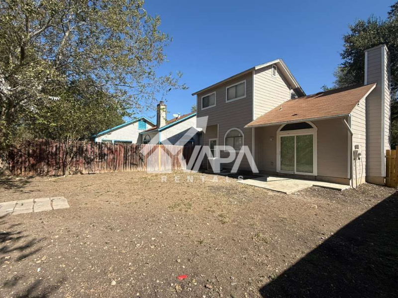 4135 Sunrise Point Dr - Photo 2 of 10