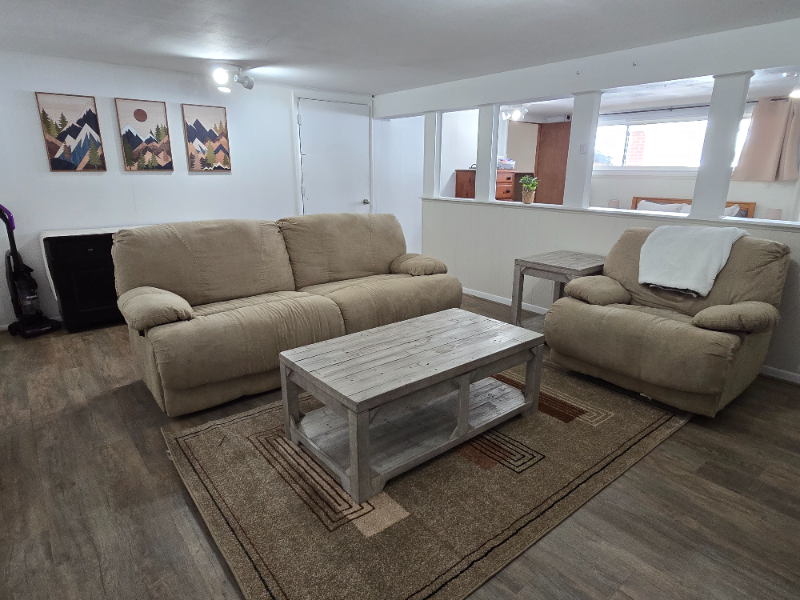 308 Prospect Dr Sw #G - Photo 2 of 9