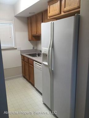 111 Provence St - Photo 3 of 15