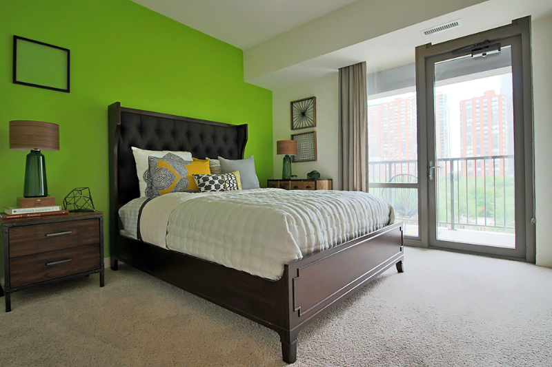 966 S Clark St - Photo 5 of 15