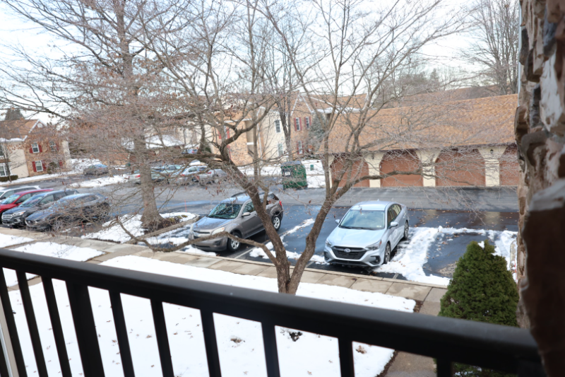 154 Valley Greene Cir - Photo 4 of 20