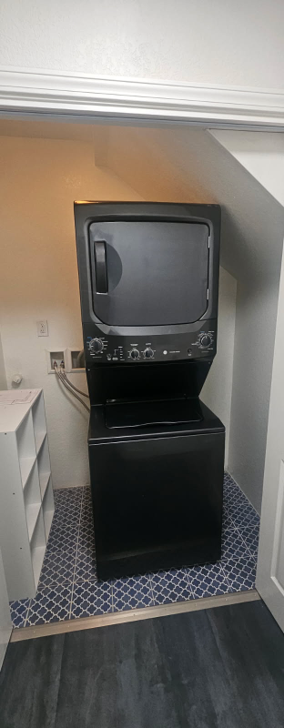 437 Harris Ln - Photo 4 of 8