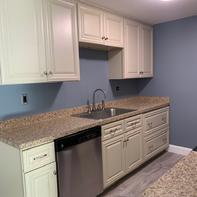 512 Abbott Farm Ln - Photo 7 of 11