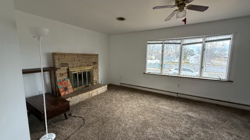 1601 N Oak St - Photo 5 of 20