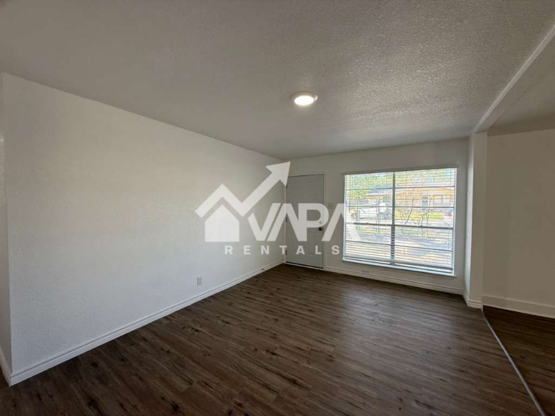 8618 Sweet Maiden St - Photo 5 of 10