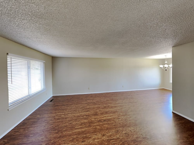 7437 Palmer House Dr - Photo 2 of 13