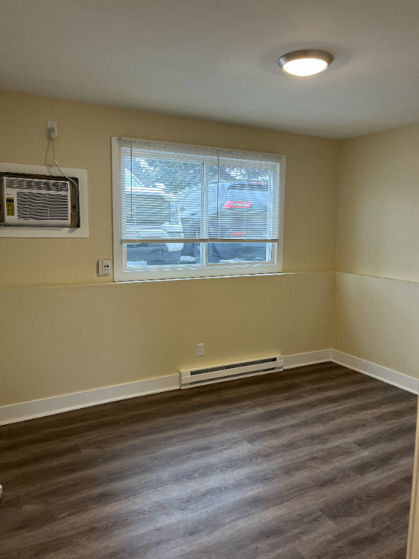 512 Powers Ct #C - Photo 6 of 7