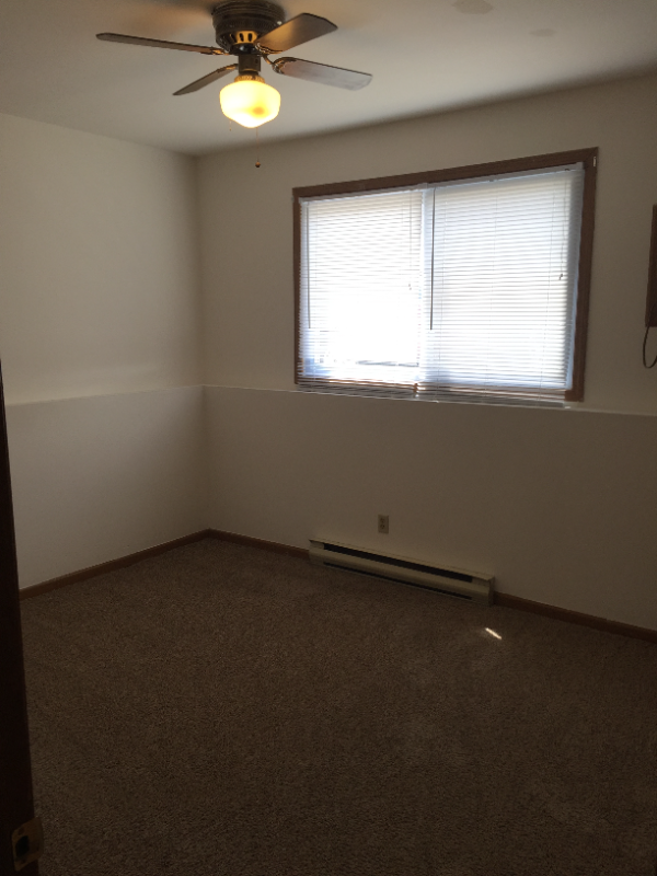 512 Powers Ct #A - Photo 6 of 8