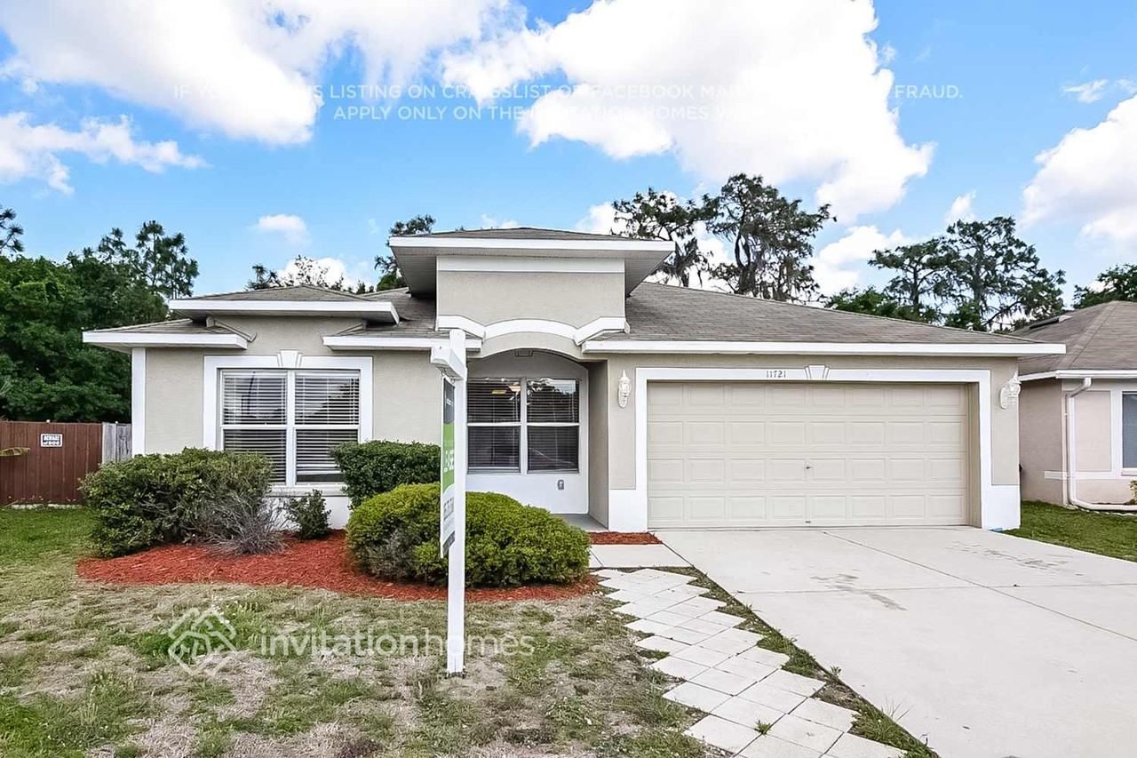 11721 Brenford Crest Dr