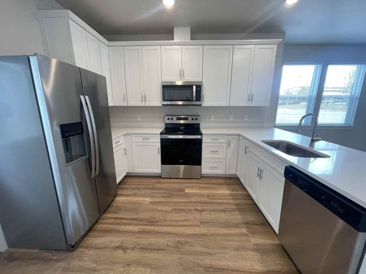 430 S 2nd St Unit 1e #1E - Photo 2 of 12