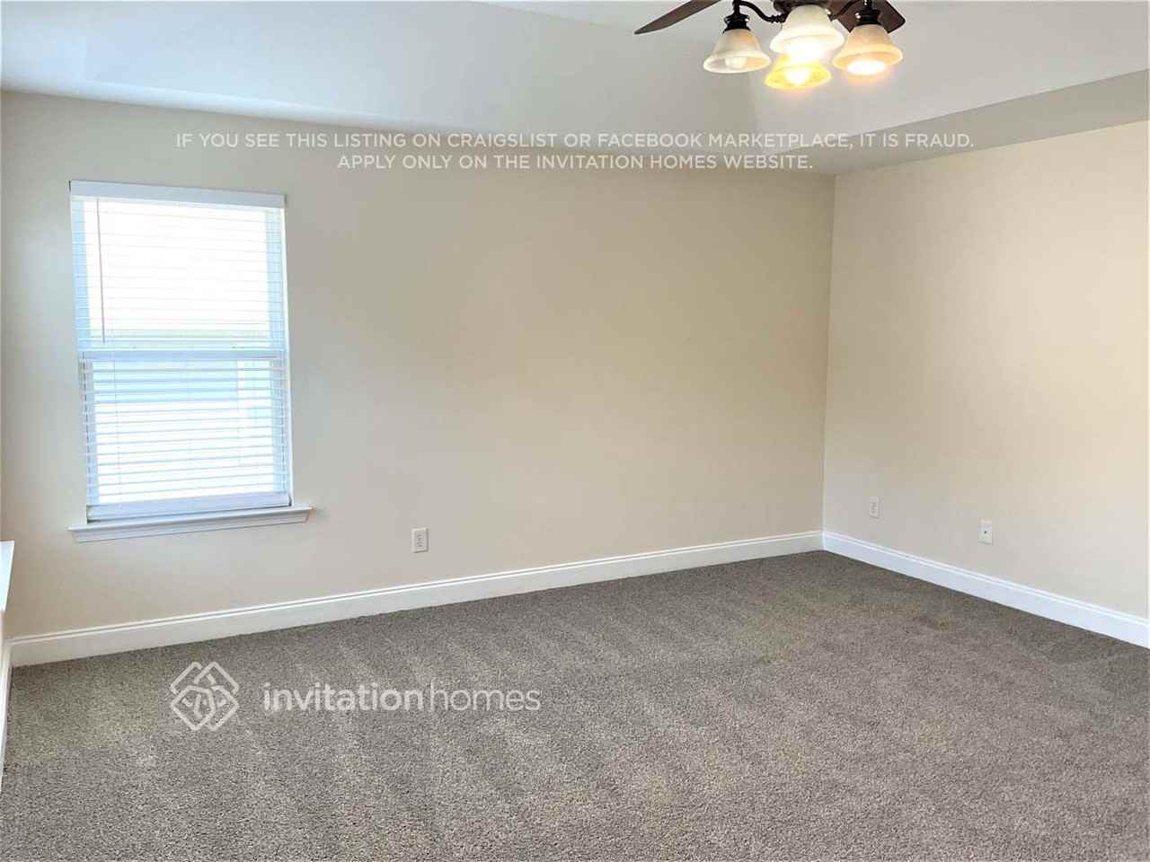 2415 Harwood Hills Ln - Photo 6 of 11