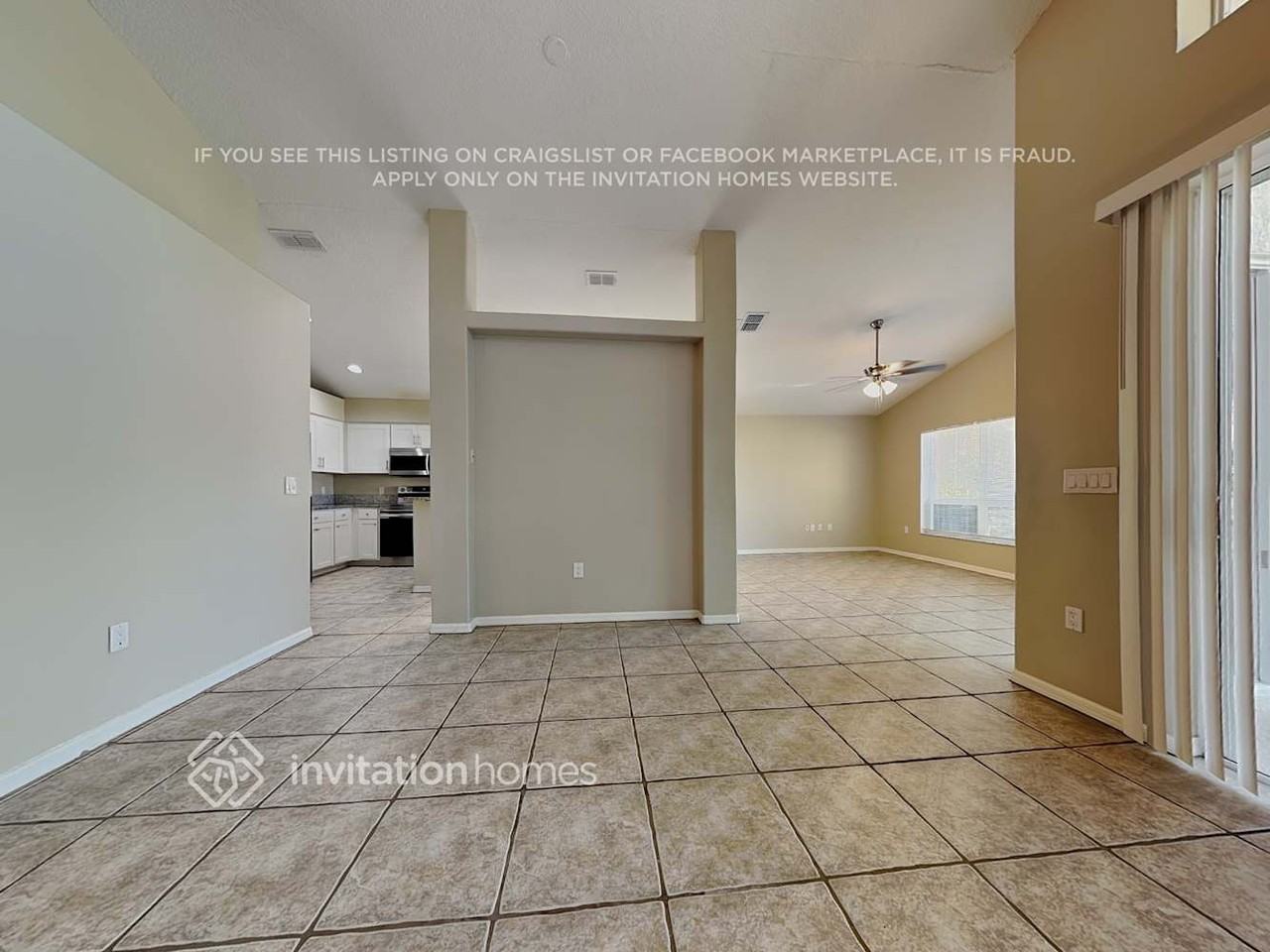 5422 Twin Creeks Dr - Photo 3 of 19