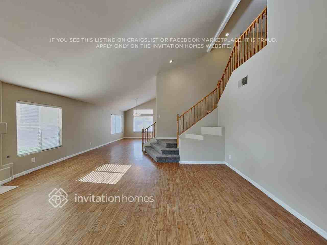 3703 Funston Way - Photo 5 of 23