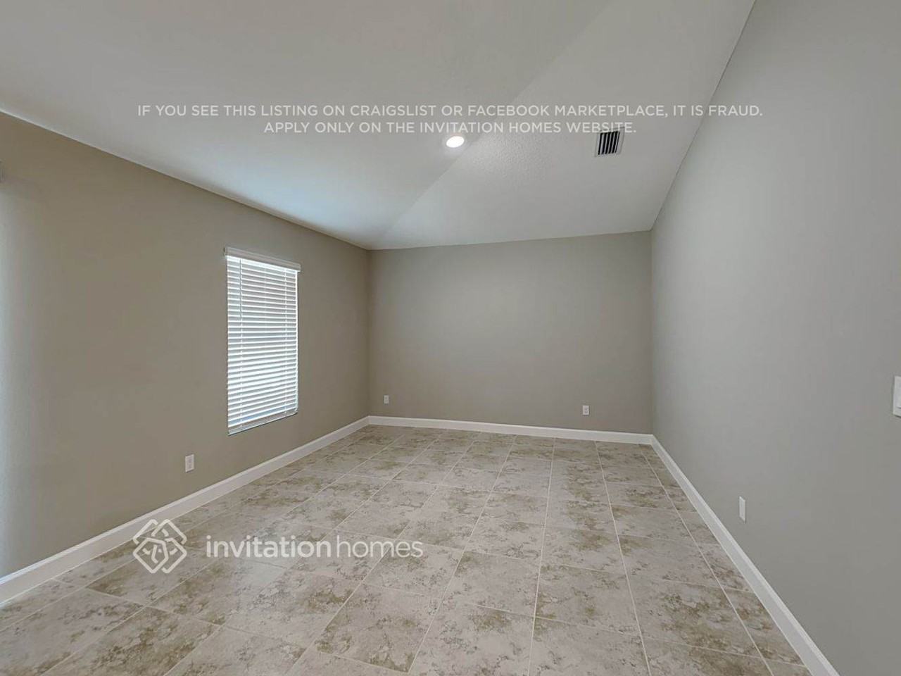 174 Brantley St Se - Photo 3 of 20