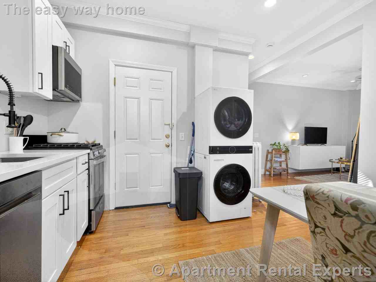 1576 Cambridge St #2R - Photo 4 of 14