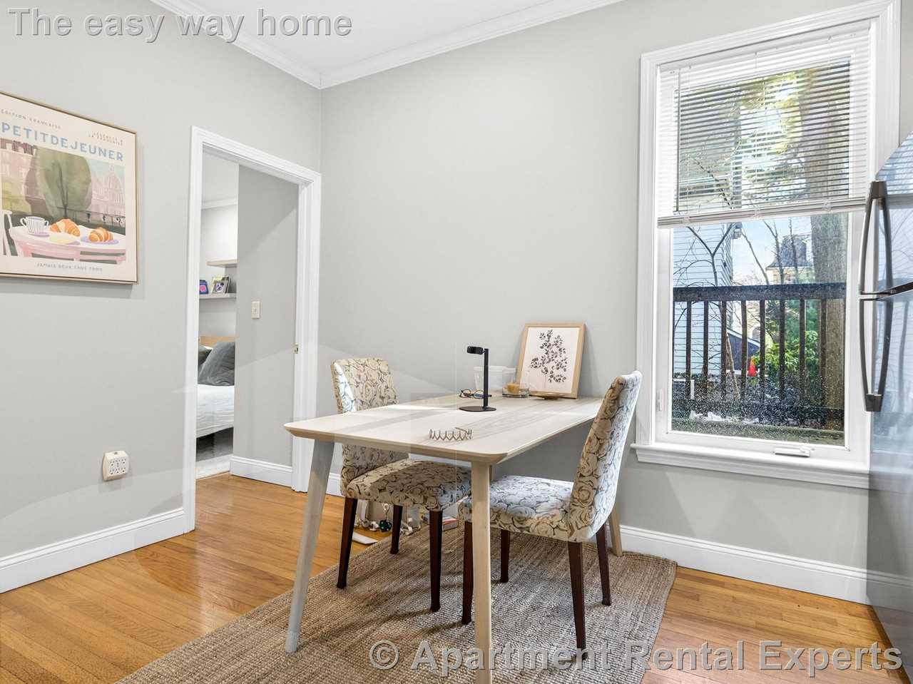 1576 Cambridge St #2R - Photo 6 of 14