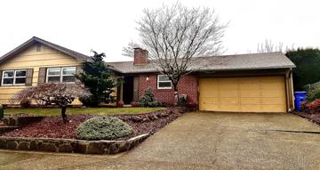 featured image of 13806 Ne Fremont Ct #1