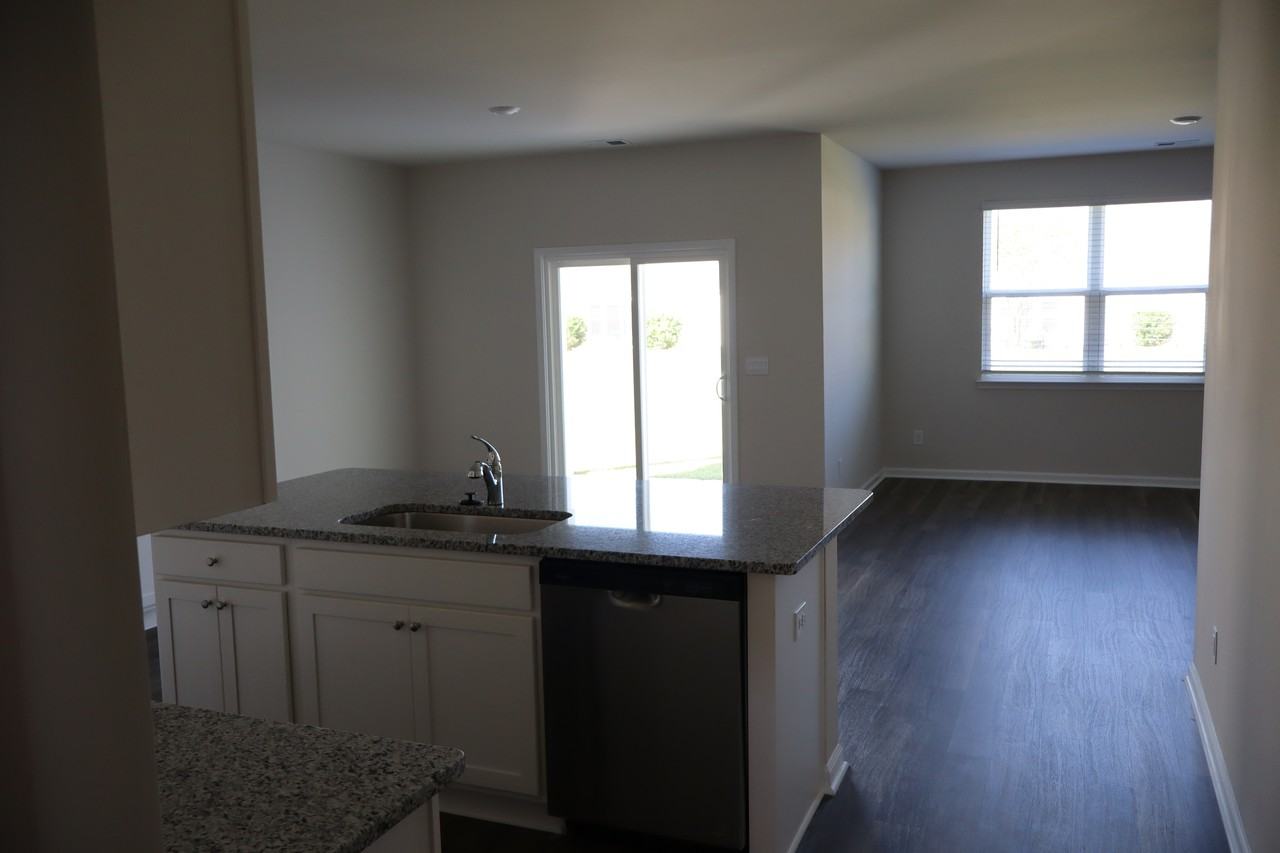 1099 Flintshire Dr #1 - Photo 2 of 21