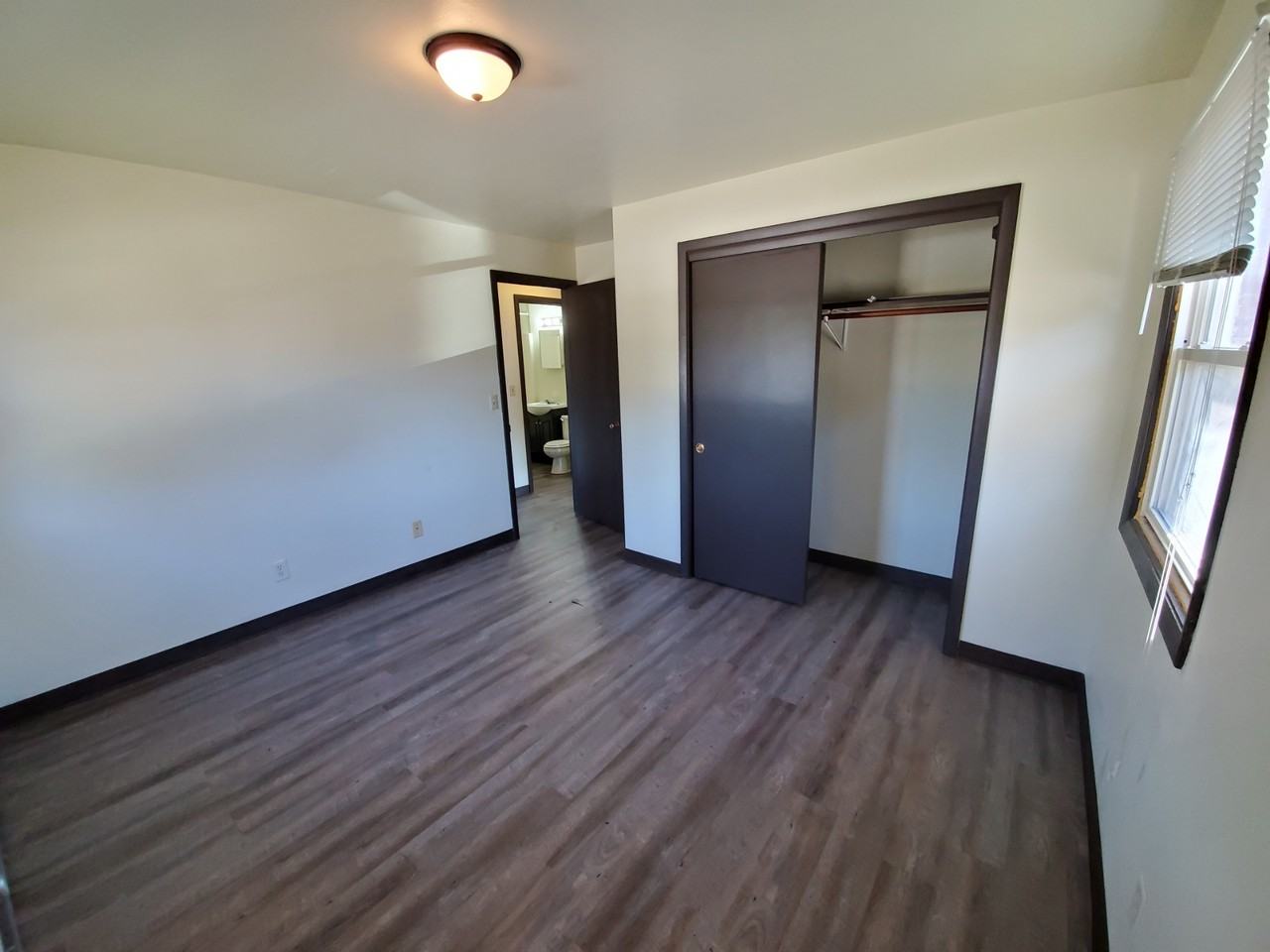 1303 Morris Avenue(Wisco) - Photo 3 of 18