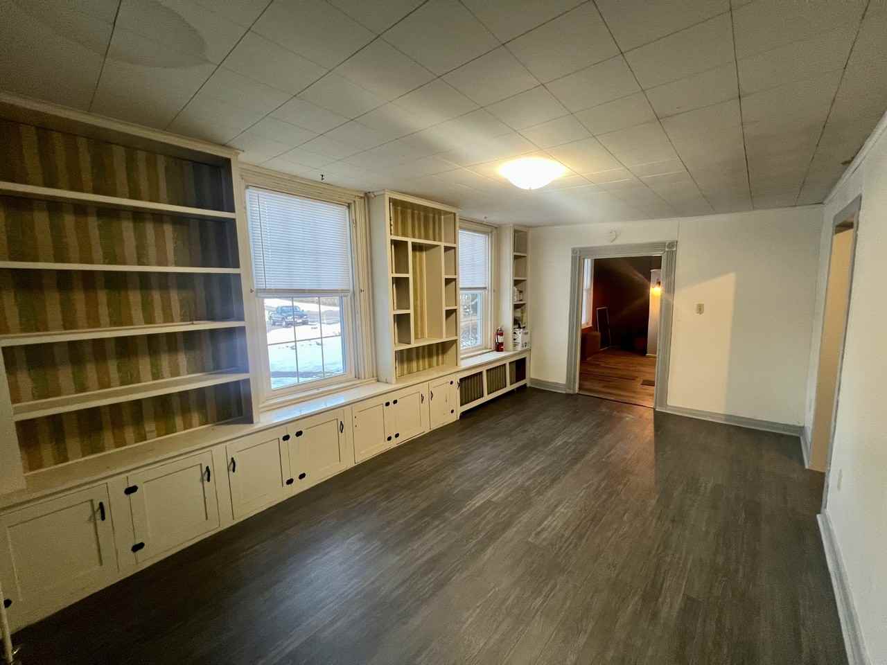 1287 West Penn Avenue - Photo 7 of 26