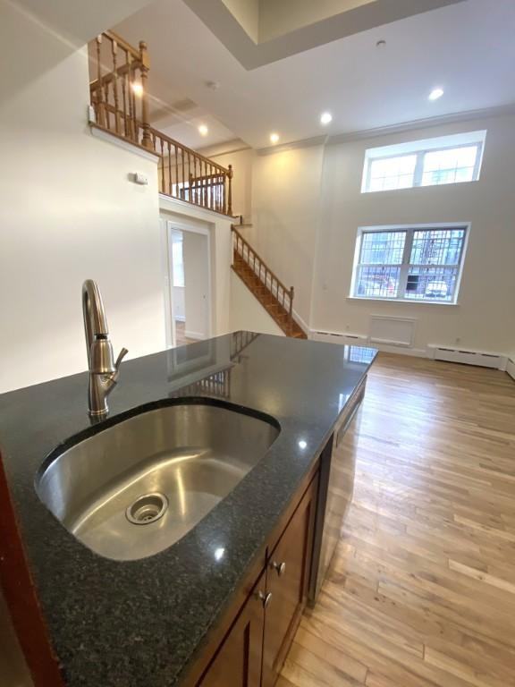 55 Skillman Ave - Photo 4 of 10